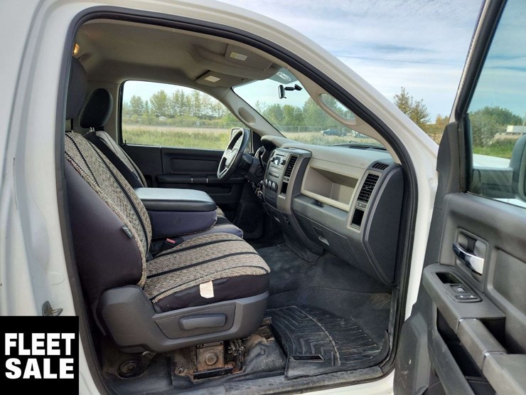 2011-ram-2500-st-image-15