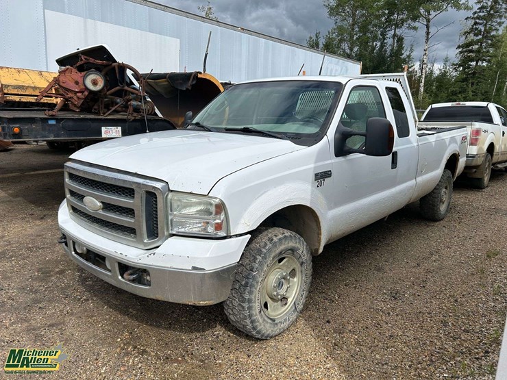 2007-ford-f250-image-1