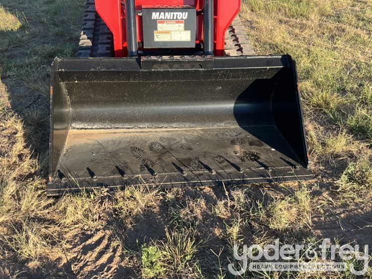 2023-manitou-1050rt-image-48
