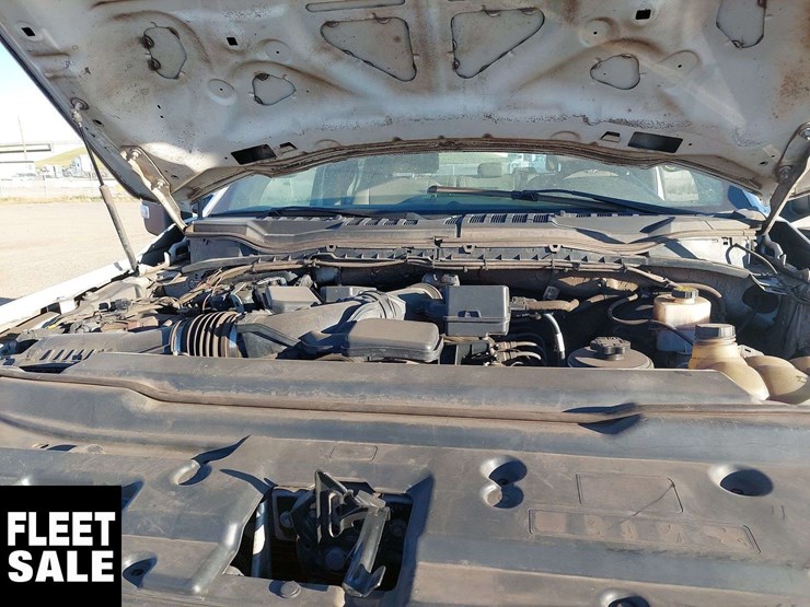 2022-ford-f250-image-21