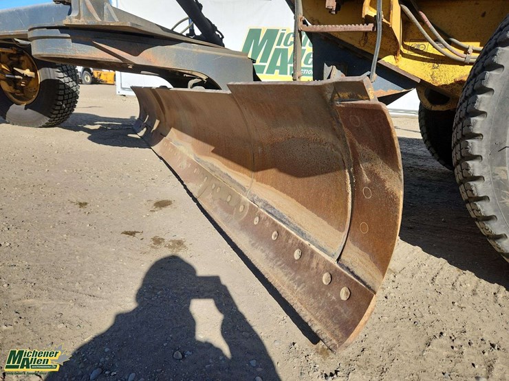 john-deere-770-image-24