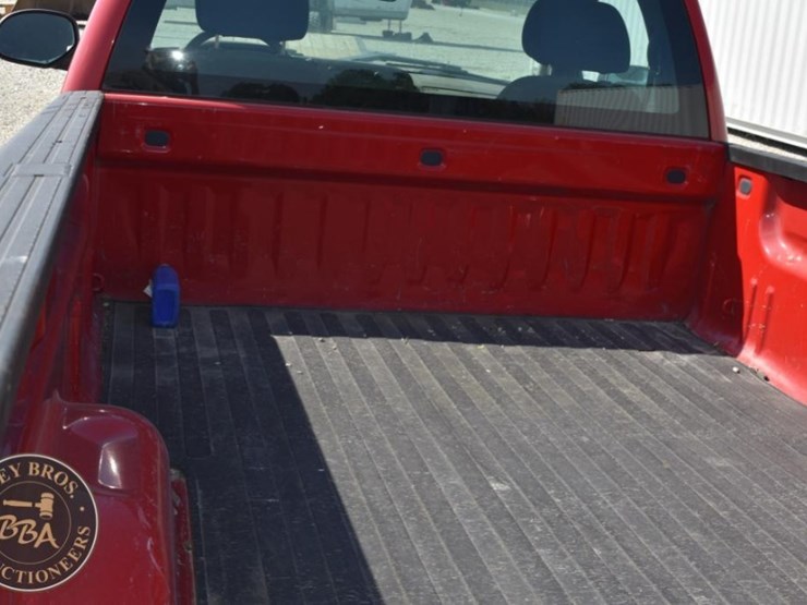 2010-chevrolet-silverado-1500-image-21