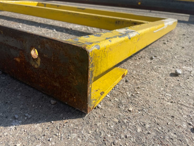 #3008-•-heavy-duty-safety-guardrail-(cont)-image-2