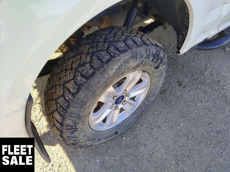 2019-ford-f150-image-34