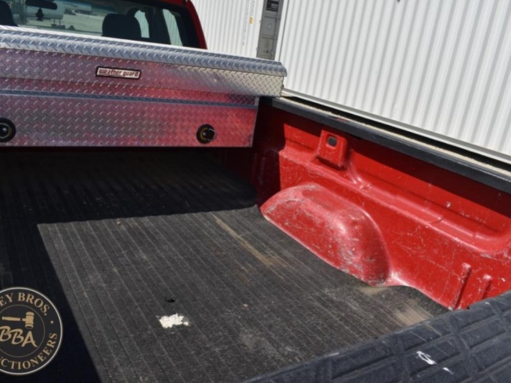 2013-chevrolet-silverado-1500-image-23
