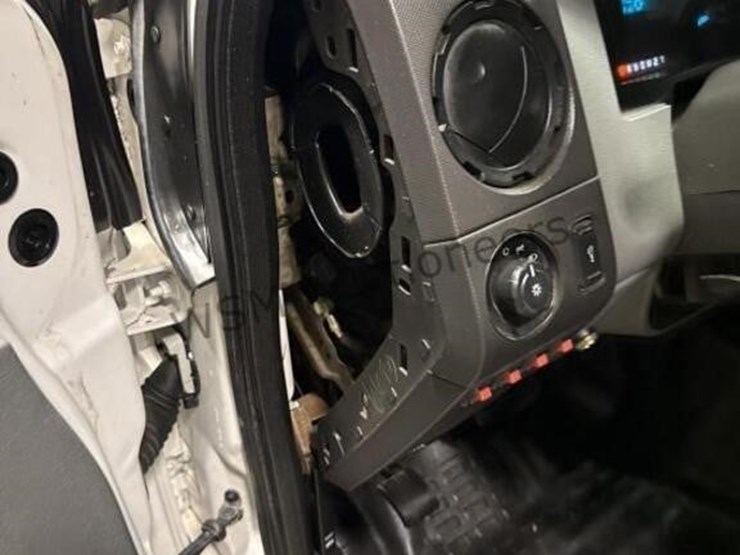 2014-ford-f250-image-25
