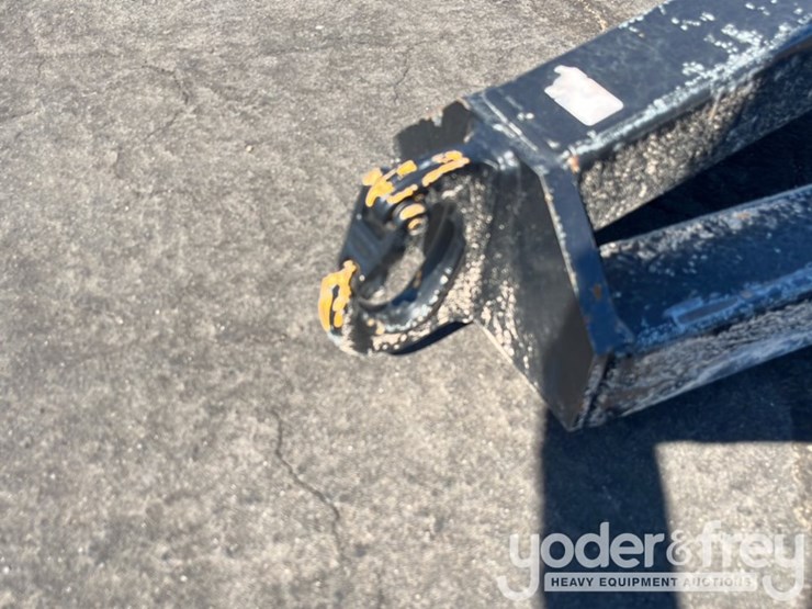 2024-jcb-330/71713-image-5