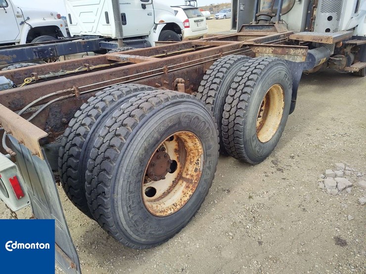 2014-international-workstar-7400-image-24