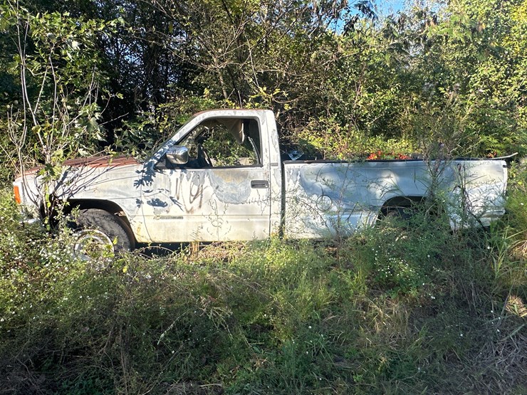 chevrolet-3500-image-1