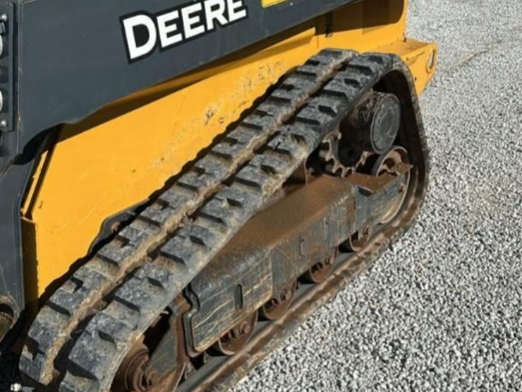 2021-deere-325g-image-29