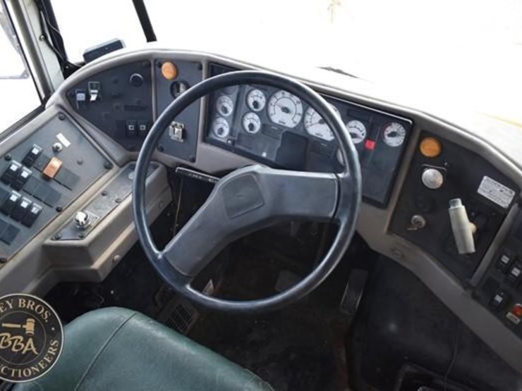 2003-ic-bus-3000ic-37998-image-18