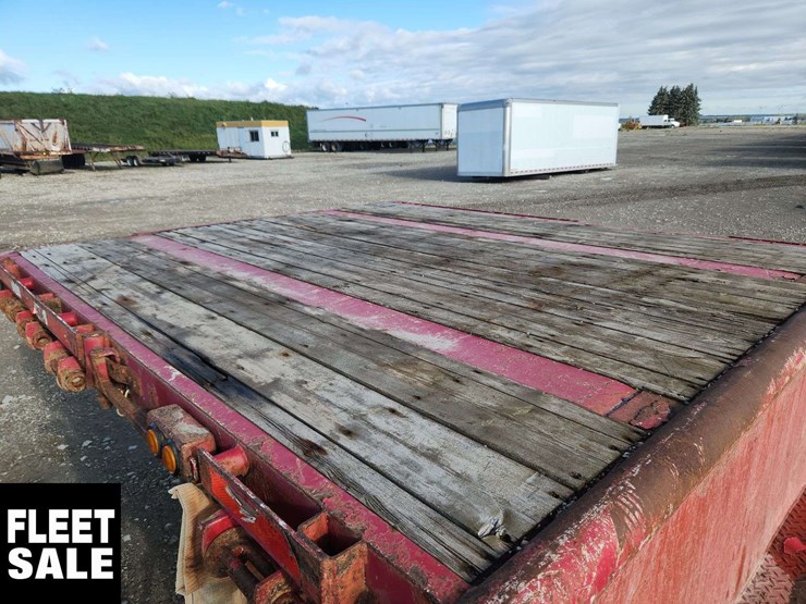 2008-manac-tri/a-step-deck-trailer-image-32