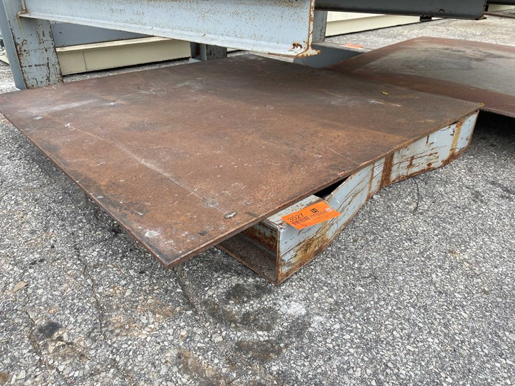#3027-•-(1)-steel-sheet-stock-(shed)-image-1