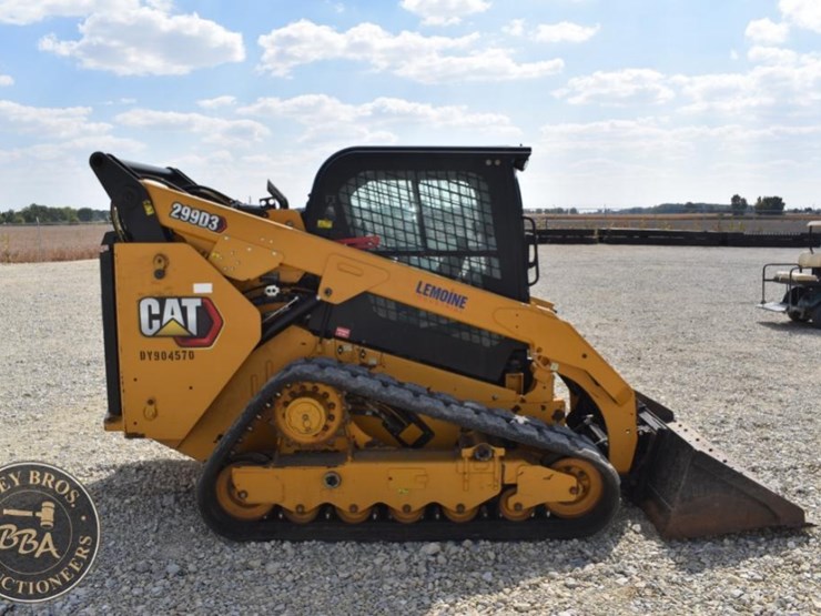 2020-caterpillar-299d3-image-8