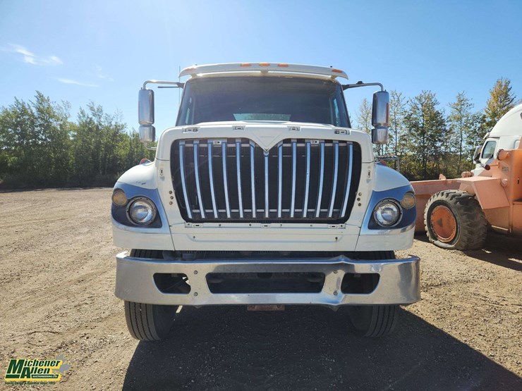 2011-international-workstar-7500-image-21