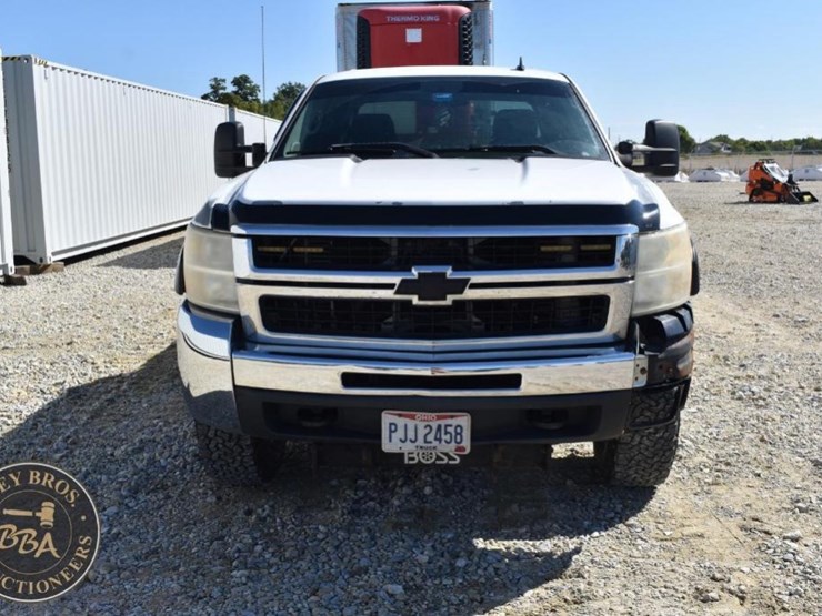 2007-chevrolet-silverado-2500hd-image-38