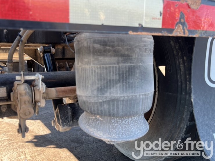 2017-sfs-spread-axle-chassis-trailer,-65,000lb-gvwr-image-10