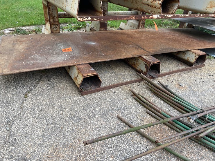 #3028-•-(1)-steel-sheet-stock-(shed)-image-1
