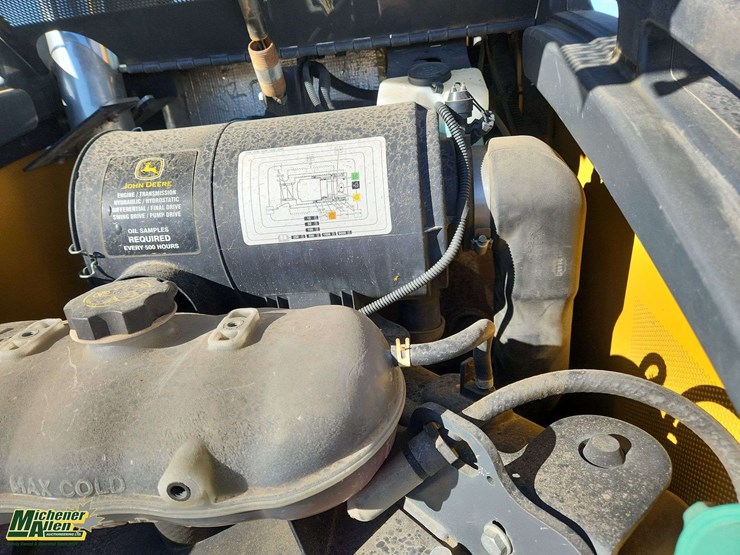 deere-326e-image-27