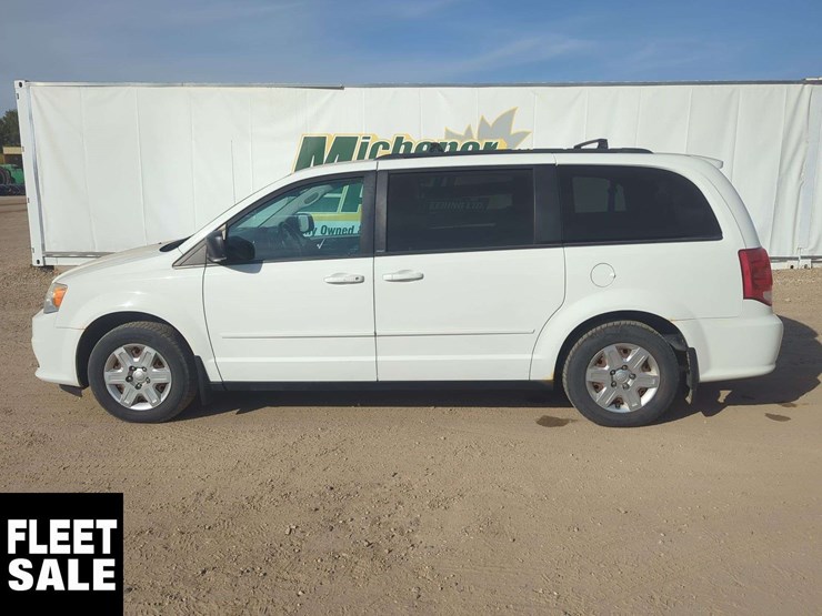 2012-dodge-grand-caravan-se-image-7
