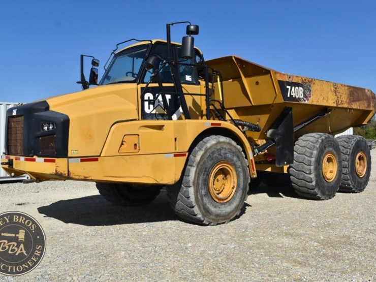 2012-caterpillar-740b-image-1