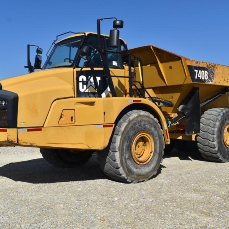 2012 CATERPILLAR 740B
