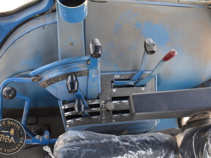 ford-tw15-image-11