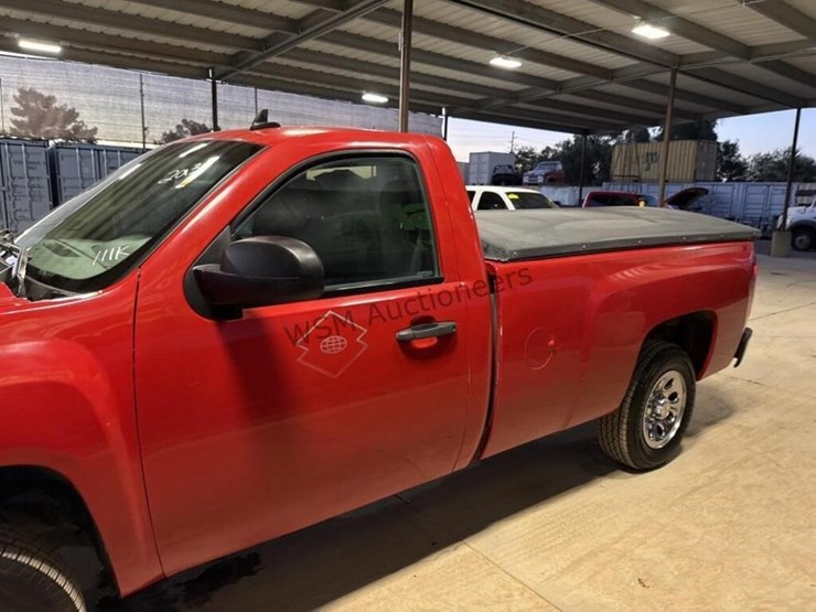 2013-chevrolet-silverado-1500-image-5