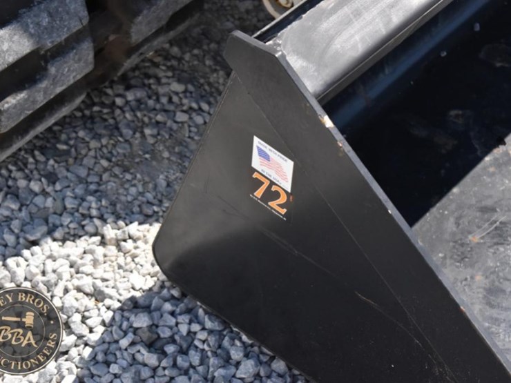 2019-bobcat-t770-image-26