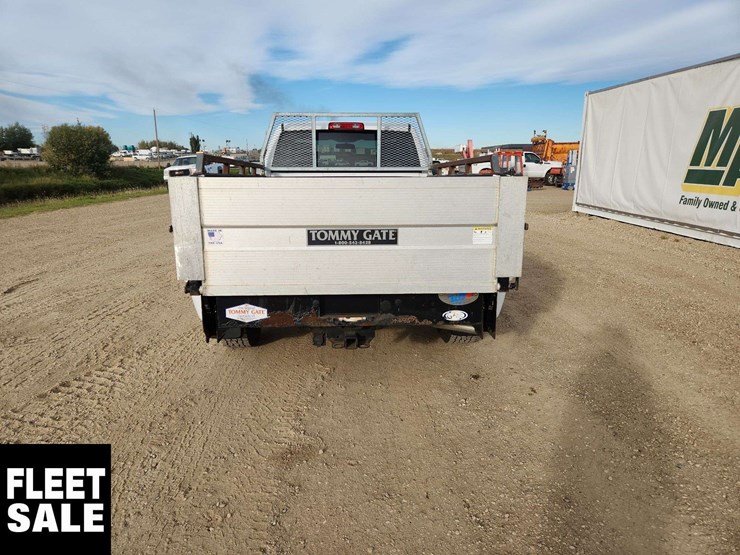 2011-ram-2500-st-image-18
