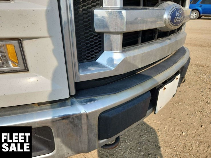 2017-ford-f150-image-27