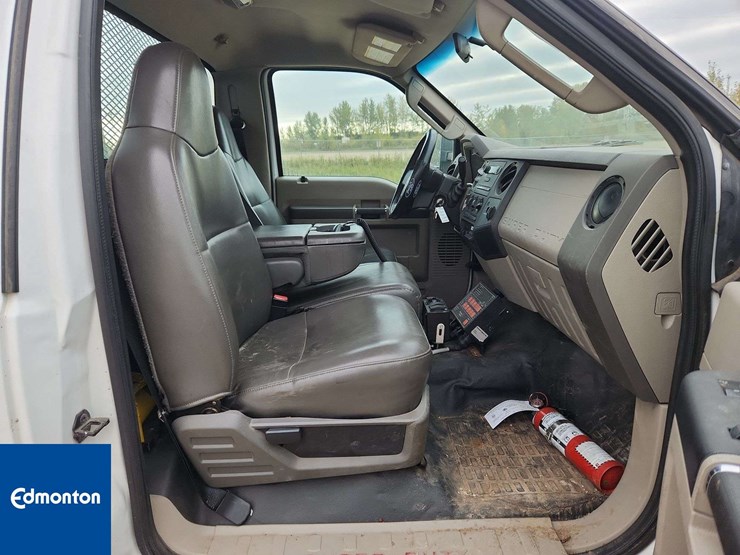 2009-ford-f350-image-22