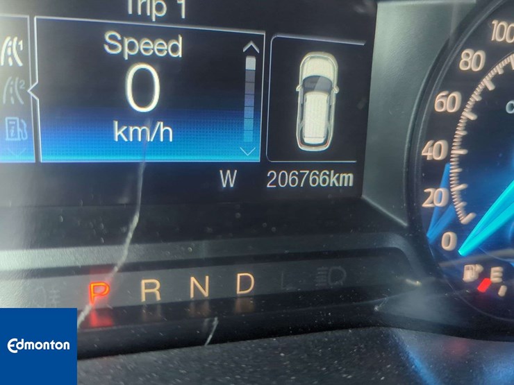 2018-ford-explorer-image-8