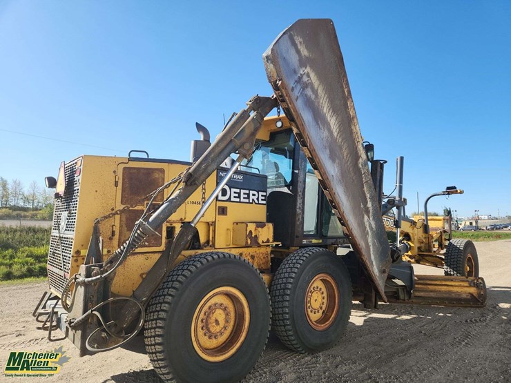 john-deere-770-image-27