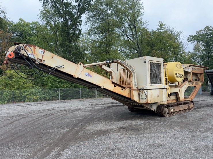 2016-caterpillar-c7-image-1