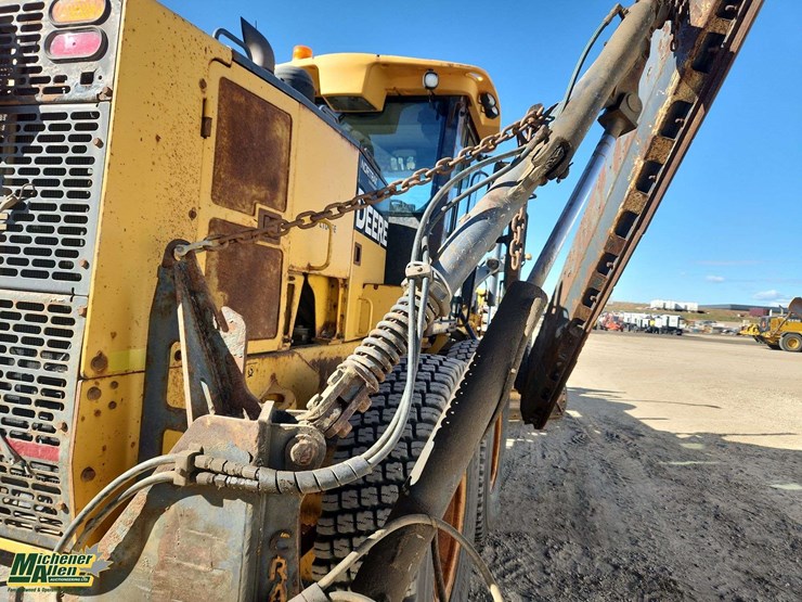 john-deere-770-image-51