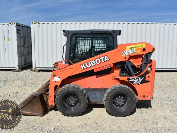 2017-kubota-ssv65-image-58