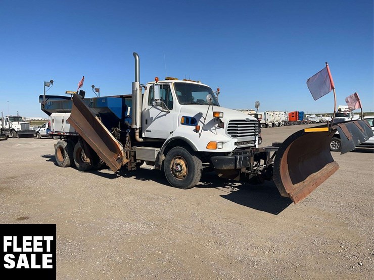2006-sterling-lt8500-image-6