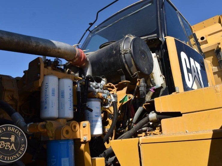 2012-caterpillar-740b-image-85