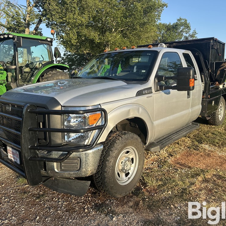 2015 FORD F350