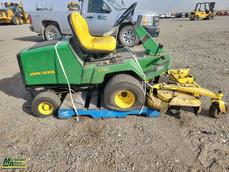 john-deere-f725-image-5