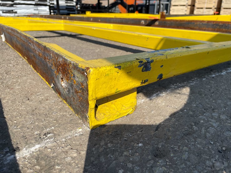 #3014-•-heavy-duty-safety-guardrail-(cont)-image-4