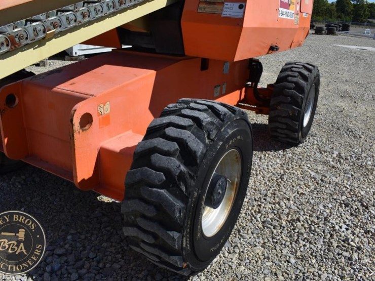 2007-jlg-600s-image-13