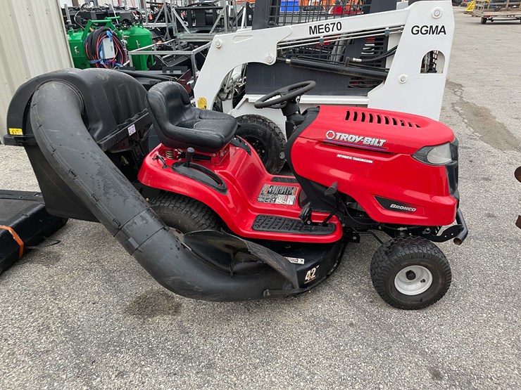 troy-bilt-bronco-image-4