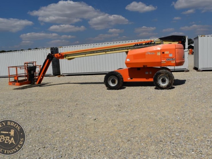 2006-jlg-660sj-image-3
