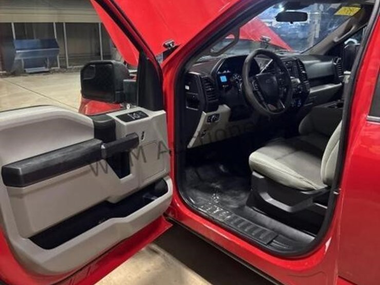 2019-ford-f150-image-25