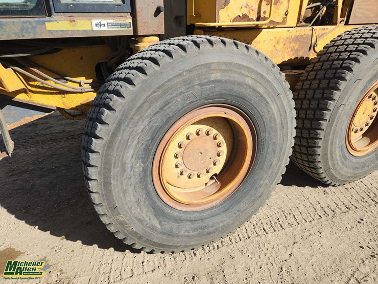 john-deere-770-image-29