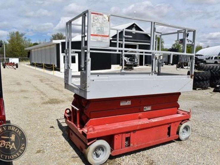 electric-scissor-lift-37988-image-6