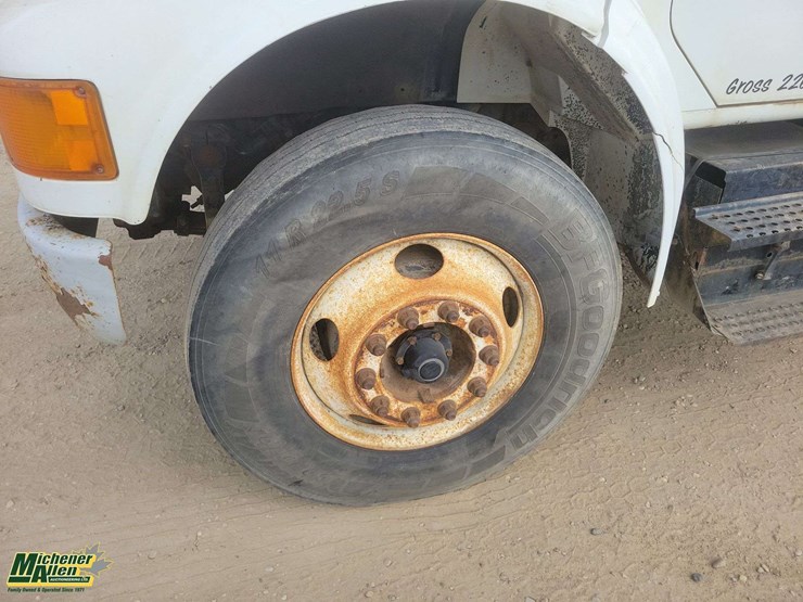 2000-international-4900-image-20