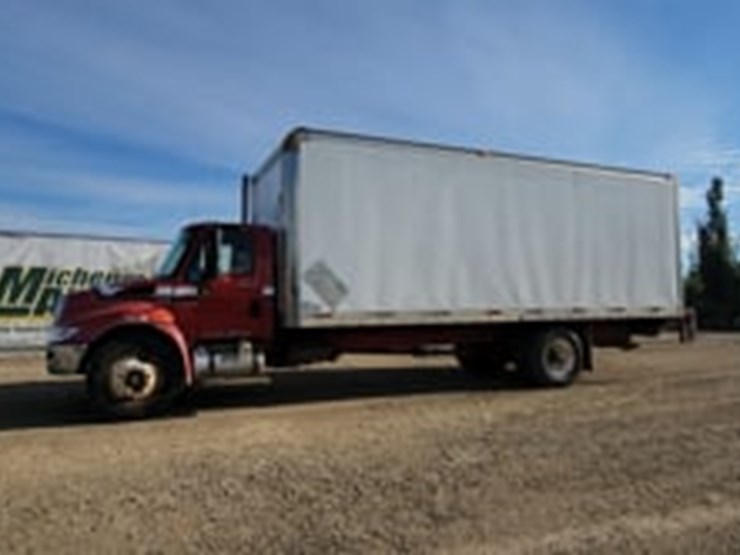 2008-international-durastar-4300-image-5